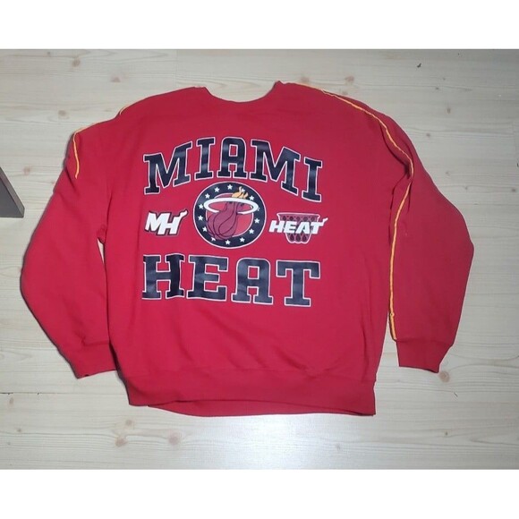 Miami Heat NBA pullover sweater crewneck red size 2XL basketball - Picture 1 of 4